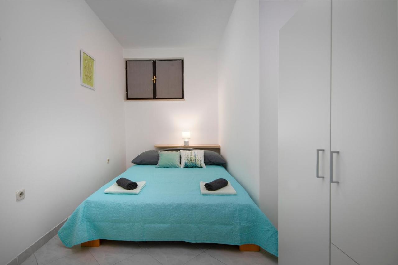 Apartment Palma Пула Екстериор снимка