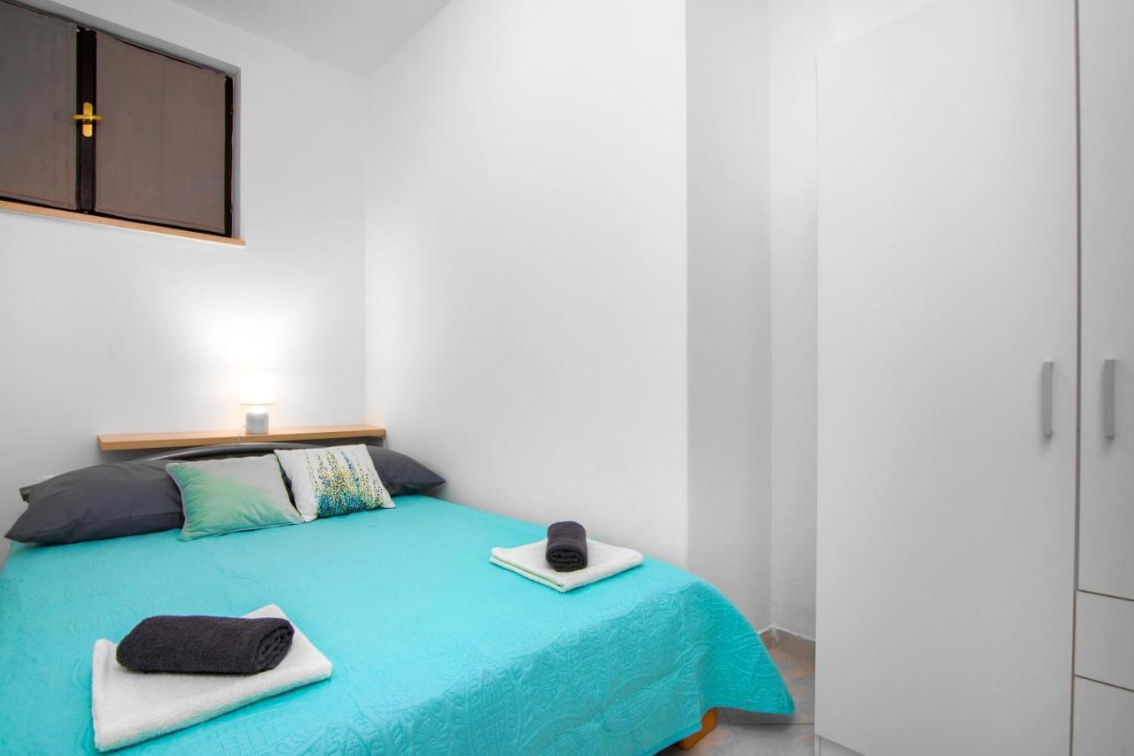 Apartment Palma Пула Екстериор снимка