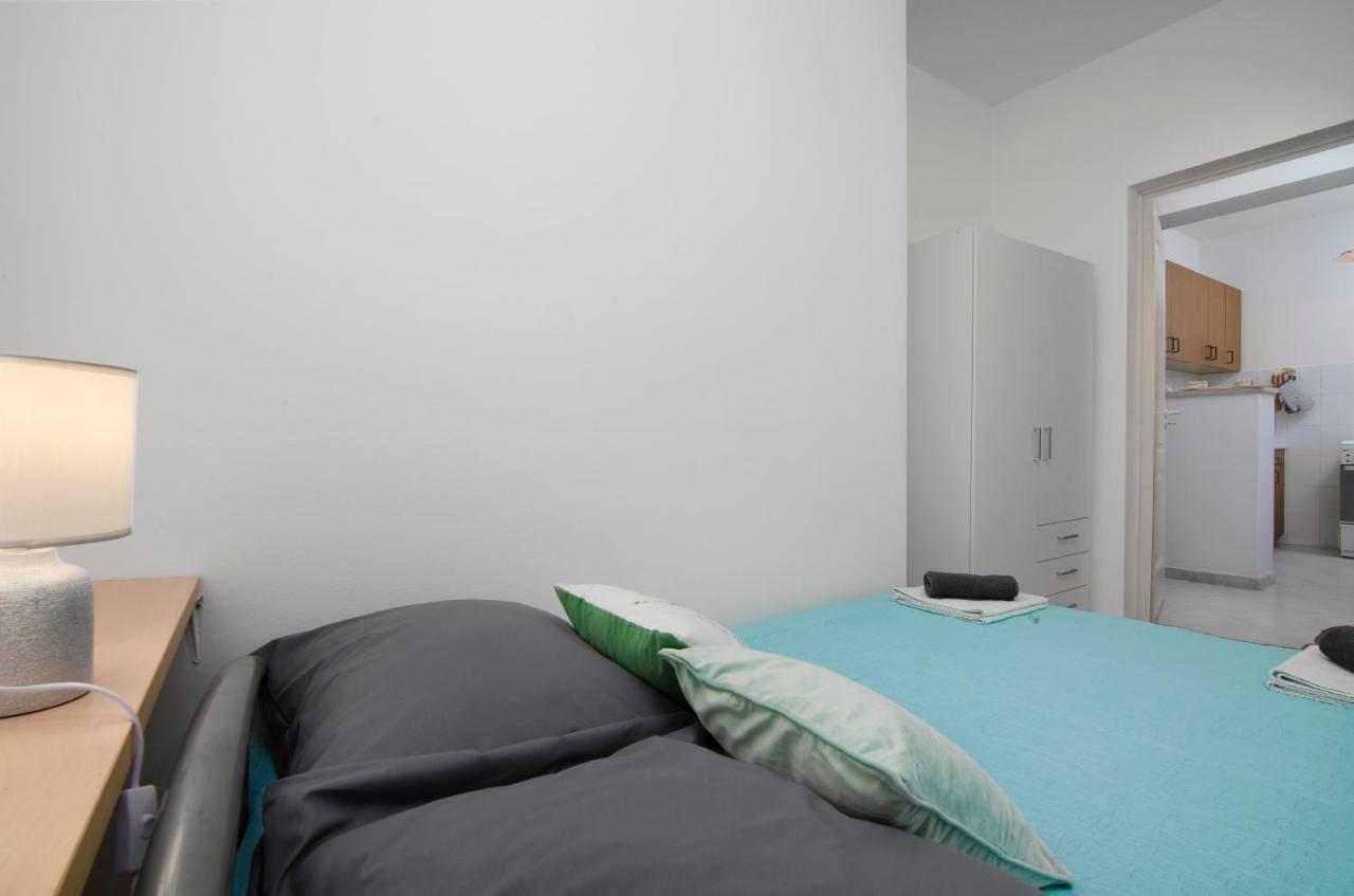 Apartment Palma Пула Екстериор снимка