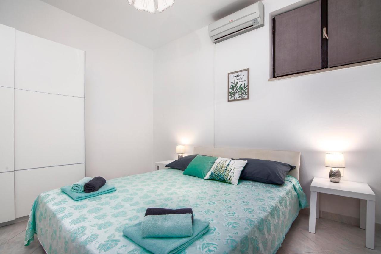 Apartment Palma Пула Екстериор снимка